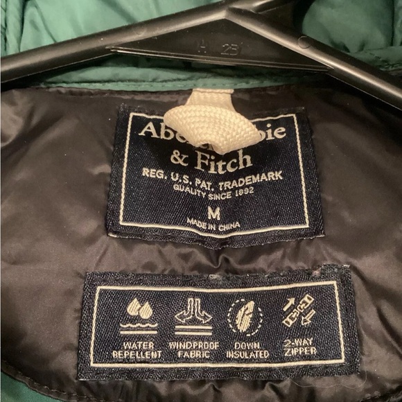 Down Coat Men's M Abercrombie And Fitch Ultra Puffer Hooded Black Green Interior - Picture 15 of 16